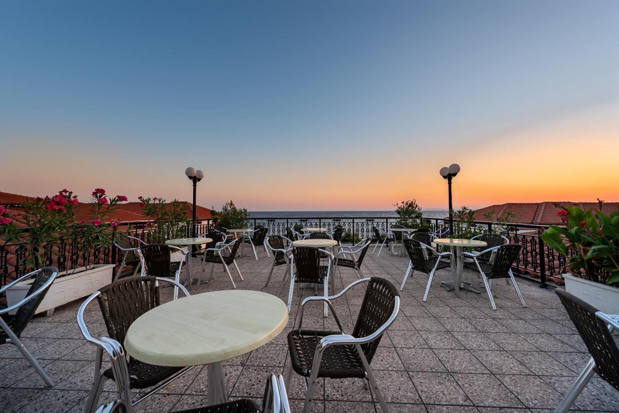 阿凯松 Porto Iliessa酒店 外观 照片